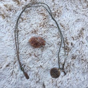 honey moon necklace ☾